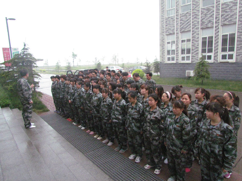 綠嶺公司生產中心、品管部拓展訓練紀實 綠嶺公司生產中心、品管部拓展訓練紀實